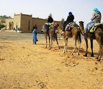 Les Pyramides Hotel Merzouga Luaran gambar