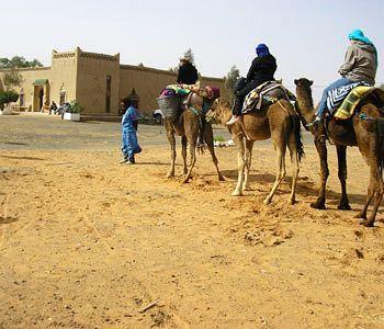 Les Pyramides Hotel Merzouga Luaran gambar