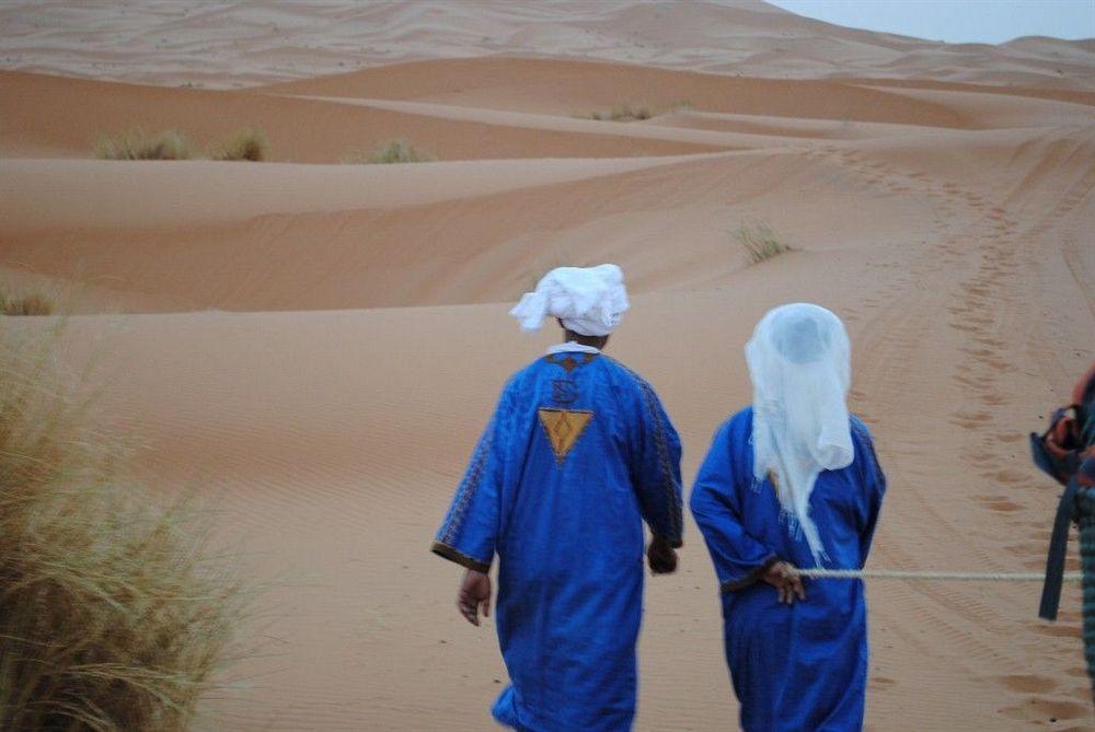 Les Pyramides Hotel Merzouga Luaran gambar