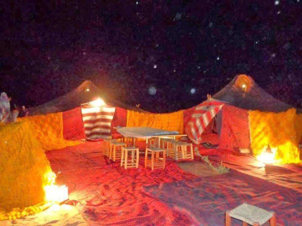 Les Pyramides Hotel Merzouga Luaran gambar